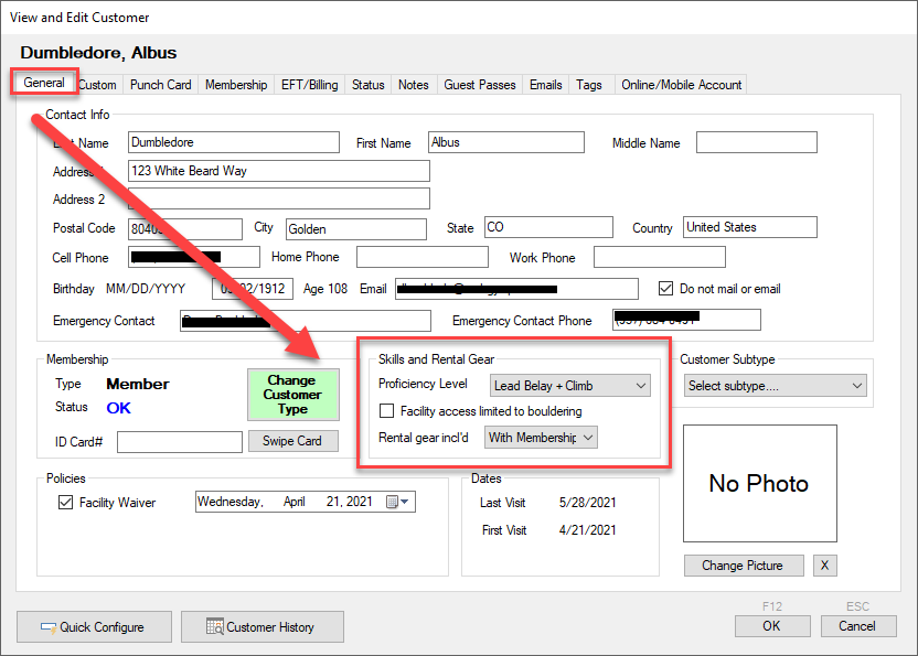 Customer profile form with membership details.